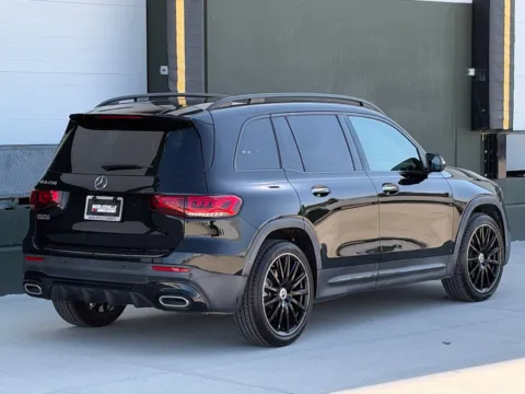 Photos of 2023 Mercedes-Benz GLB 250 for sale in Noblesville, IN at Noblesville Imports