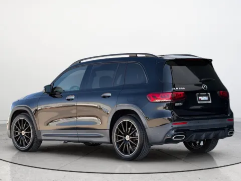 More photos of 2023 Mercedes-Benz GLB 250 at Noblesville Imports, IN