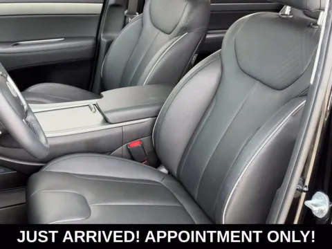 More photos of 2023 Hyundai Palisade SEL at Noblesville Imports, IN