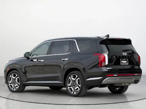 Another view of 2023 Hyundai Palisade SEL for sale in Noblesville, IN at Noblesville Imports
