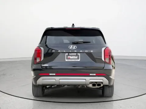 More photos of 2023 Hyundai Palisade SEL at Noblesville Imports, IN