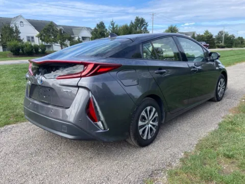 More photos of 2020 Toyota Prius Prime Limited at Noblesville Imports, IN