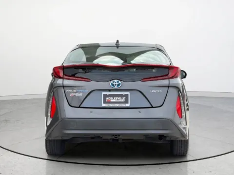 More photos of 2020 Toyota Prius Prime Limited at Noblesville Imports, IN