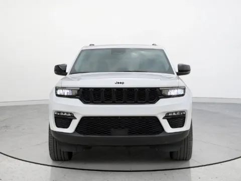 More photos of 2023 Jeep Grand Cherokee Limited at Noblesville Imports, IN