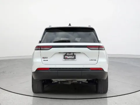 More photos of 2023 Jeep Grand Cherokee Limited at Noblesville Imports, IN