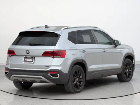 Photos of 2023 Volkswagen Taos 1.5T SE for sale in Noblesville, IN at Noblesville Imports