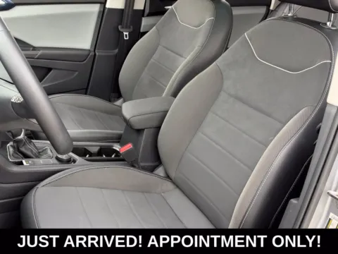 More photos of 2023 Volkswagen Taos 1.5T SE at Noblesville Imports, IN