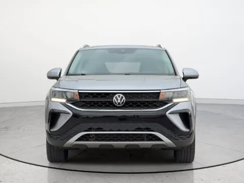 More photos of 2023 Volkswagen Taos 1.5T SE at Noblesville Imports, IN