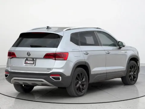 Photos of 2023 Volkswagen Taos 1.5T SE for sale in Noblesville, IN at Noblesville Imports