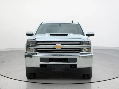 More photos of 2018 Chevrolet Silverado 2500 HD LT at Noblesville Imports, IN