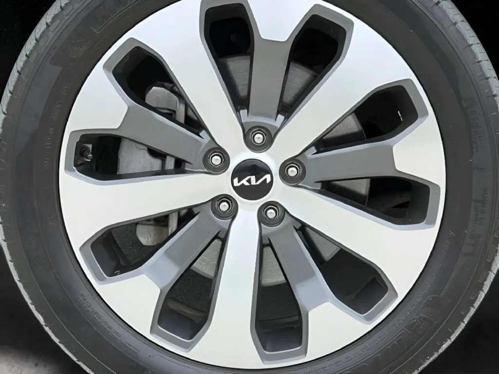 2022 Kia Telluride SX - Photo 15