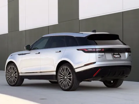 More photos of 2019 Land Rover Range Rover Velar SE R-Dynamic at Noblesville Imports, IN