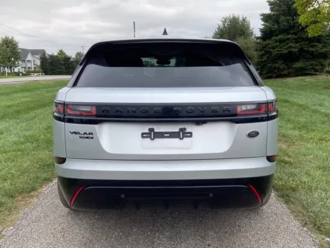 More photos of 2019 Land Rover Range Rover Velar SE R-Dynamic at Noblesville Imports, IN