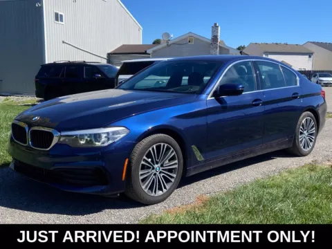 Blue 2019 BMW 5 Series 530i xDrive for sale in Noblesville, IN
