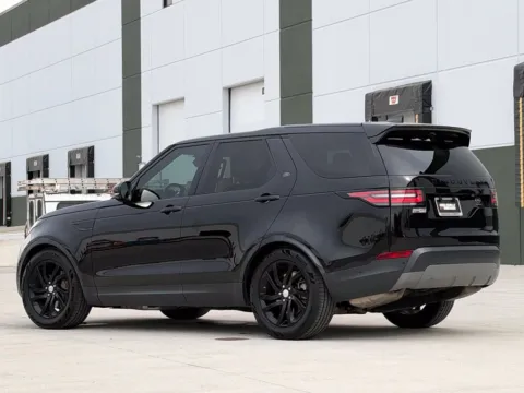 More photos of 2018 Land Rover Discovery HSE at Noblesville Imports, IN