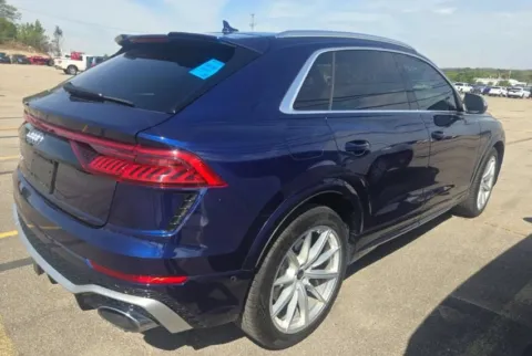 More photos of 2021 Audi RS Q8 4.0T at Noblesville Imports, IN