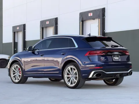 More photos of 2021 Audi RS Q8 4.0T at Noblesville Imports, IN