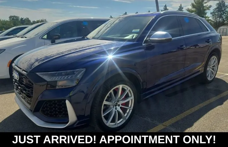 Blue 2021 Audi RS Q8 4.0T for sale in Noblesville, IN