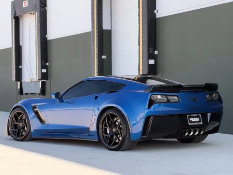 More photos of 2015 Chevrolet Corvette Z06 at Noblesville Imports, IN