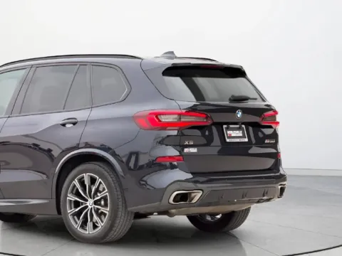 More photos of 2022 BMW X5 M50i at Noblesville Imports, IN