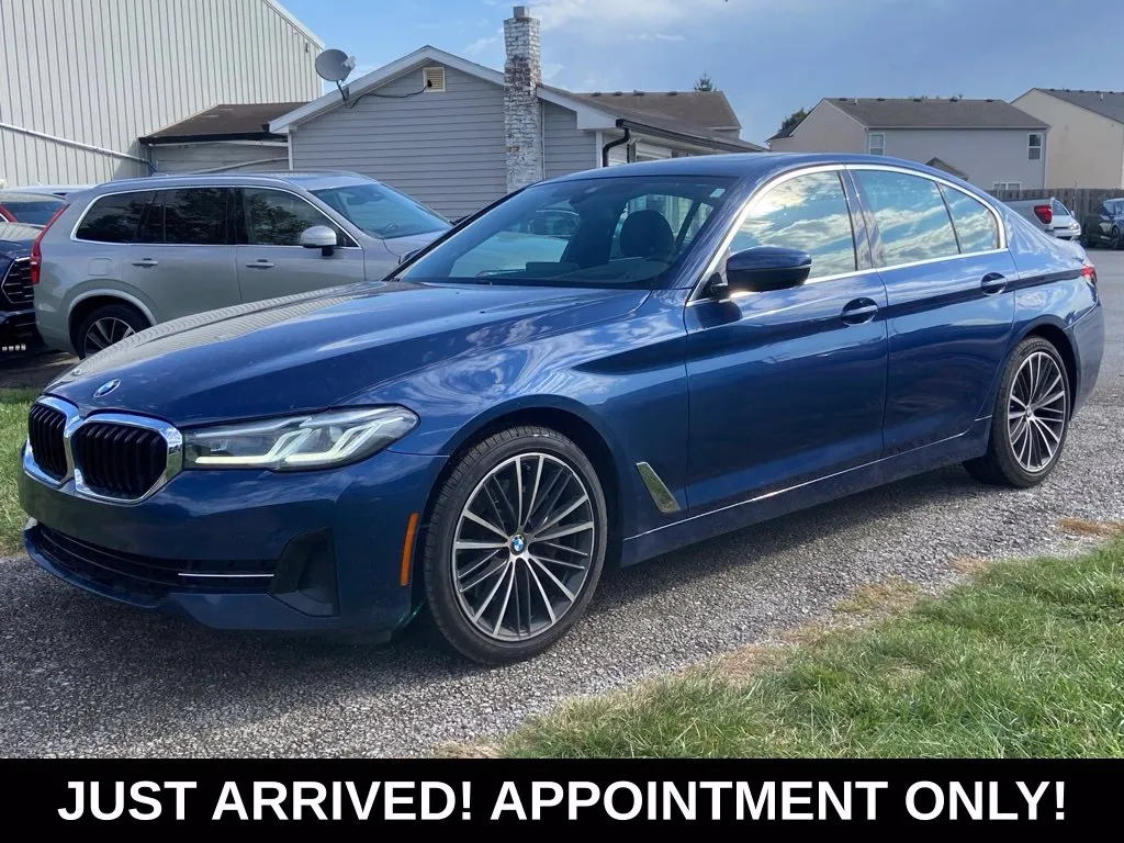 Blue 2021 BMW 5 Series 530i xDrive for sale in Noblesville, IN