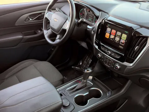 Another view of 2018 Chevrolet Traverse LT for sale in Noblesville, IN at Noblesville Imports
