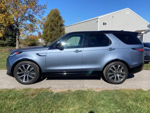 Photos of 2023 Land Rover Discovery S R-Dynamic for sale in Noblesville, IN at Noblesville Imports