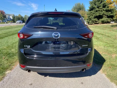 More photos of 2021 Mazda CX-5 Touring at Noblesville Imports, IN