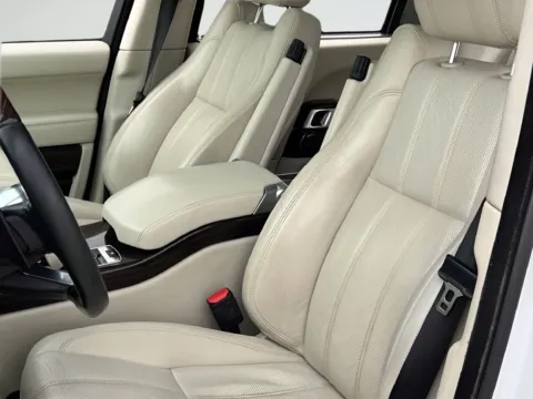 More photos of 2015 Land Rover Range Rover 5.0L V8 Supercharged at Noblesville Imports, IN