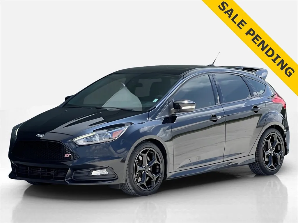 Used 2017 Ford Focus ST for sale in Noblesville, IN at Noblesville
