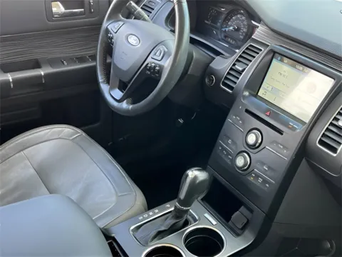 More photos of 2018 Ford Flex SEL at Noblesville Imports, IN