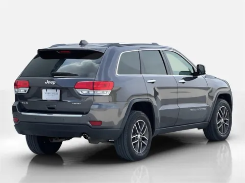 More photos of 2017 Jeep Grand Cherokee Limited at Noblesville Imports, IN