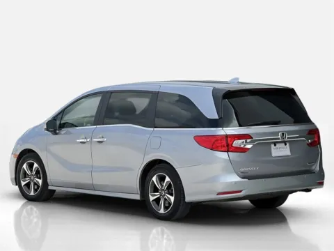 Photos of 2020 Honda Odyssey Touring for sale in Noblesville, IN at Noblesville Imports
