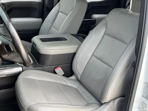 More photos of 2019 Chevrolet Silverado 1500 LTZ at Noblesville Imports, IN