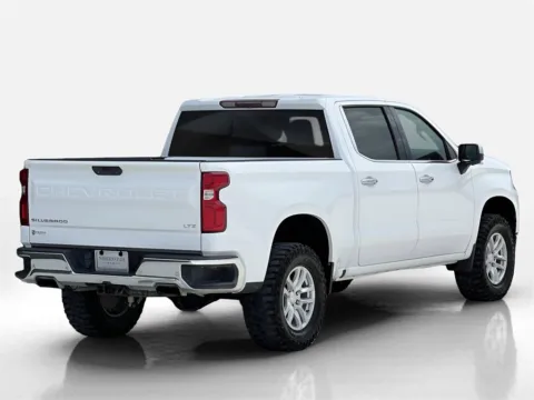 More photos of 2019 Chevrolet Silverado 1500 LTZ at Noblesville Imports, IN