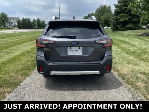 More photos of 2021 Subaru Outback Touring XT at Noblesville Imports, IN