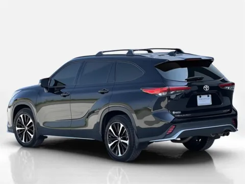 Photos of 2022 Toyota Highlander XSE for sale in Noblesville, IN at Noblesville Imports