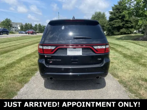 More photos of 2022 Dodge Durango R/T at Noblesville Imports, IN
