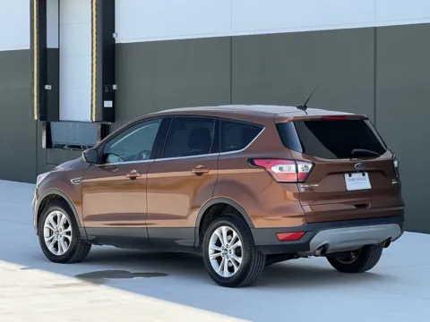 Photos of 2017 Ford Escape SE for sale in Noblesville, IN at Noblesville Imports