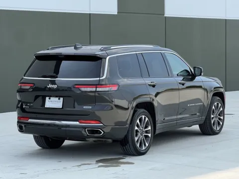 More photos of 2022 Jeep Grand Cherokee L Overland at Noblesville Imports, IN