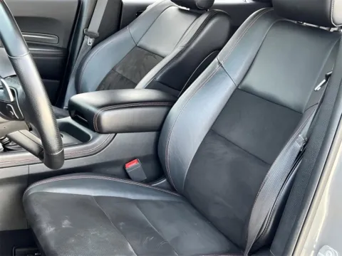 More photos of 2021 Dodge Durango R/T at Noblesville Imports, IN