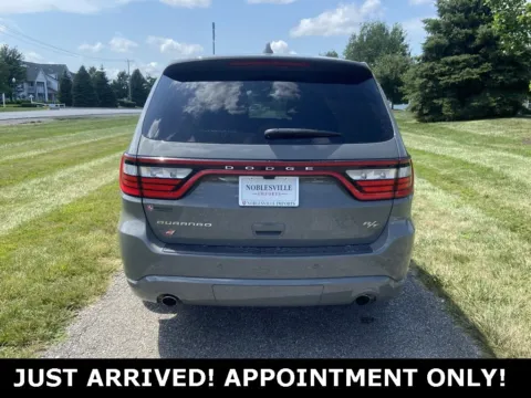 More photos of 2021 Dodge Durango R/T at Noblesville Imports, IN