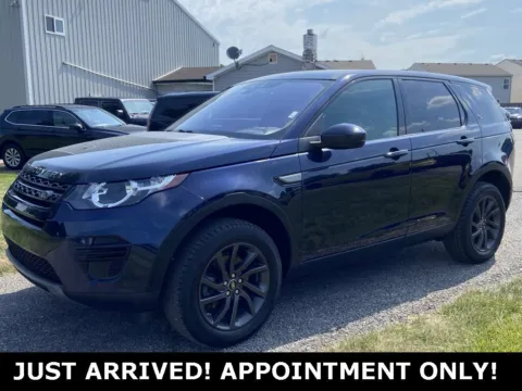 Blue 2019 Land Rover Discovery Sport SE for sale in Noblesville, IN