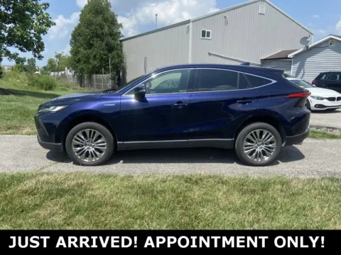 Photos of 2021 Toyota Venza Limited for sale in Noblesville, IN at Noblesville Imports
