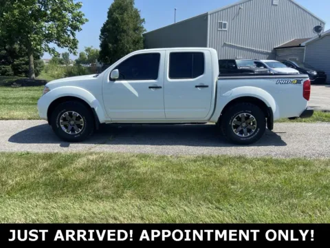 Photos of 2018 Nissan Frontier PRO-4X for sale in Noblesville, IN at Noblesville Imports