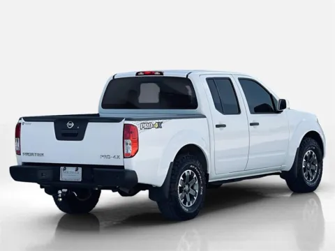 Photos of 2018 Nissan Frontier PRO-4X for sale in Noblesville, IN at Noblesville Imports