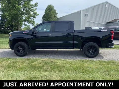 Photos of 2021 Chevrolet Silverado 1500 Custom Trail Boss for sale in Noblesville, IN at Noblesville Imports