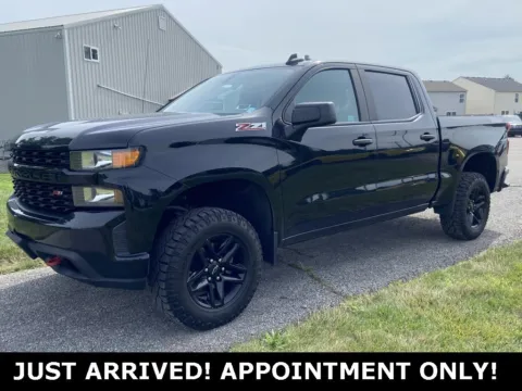 Black 2021 Chevrolet Silverado 1500 Custom Trail Boss for sale in Noblesville, IN