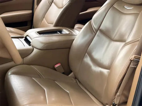 More photos of 2015 Cadillac Escalade ESV Platinum at Noblesville Imports, IN