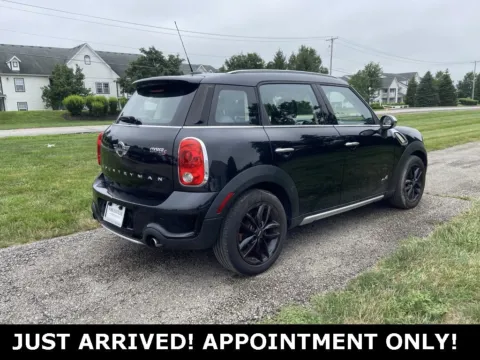 More photos of 2015 MINI Cooper Countryman S at Noblesville Imports, IN